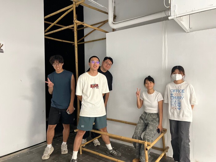【榮譽】本屆畢業生邵信安畢業設計獲選 IEAGD 國際大評圖 以建築回應泰緬邊境難民生活圖片