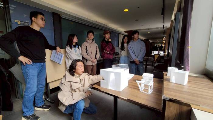 【成果】文化建築大一實作成果：AI聖誕夢工場圖片